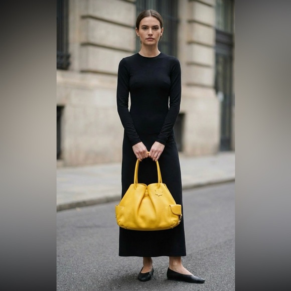 Genuine Leather!! Coldwater Creek yellow Hobo Leather Shoulder Bag - Picture 3 of 16